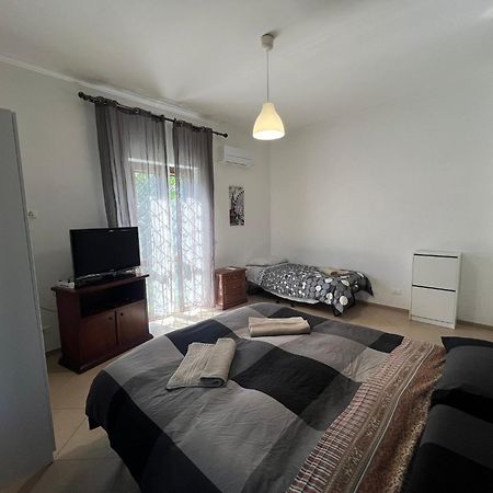 -5 Min From Bus Stop-Free Parking Roma Exterior foto